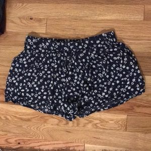 Cute Daisy Shorts